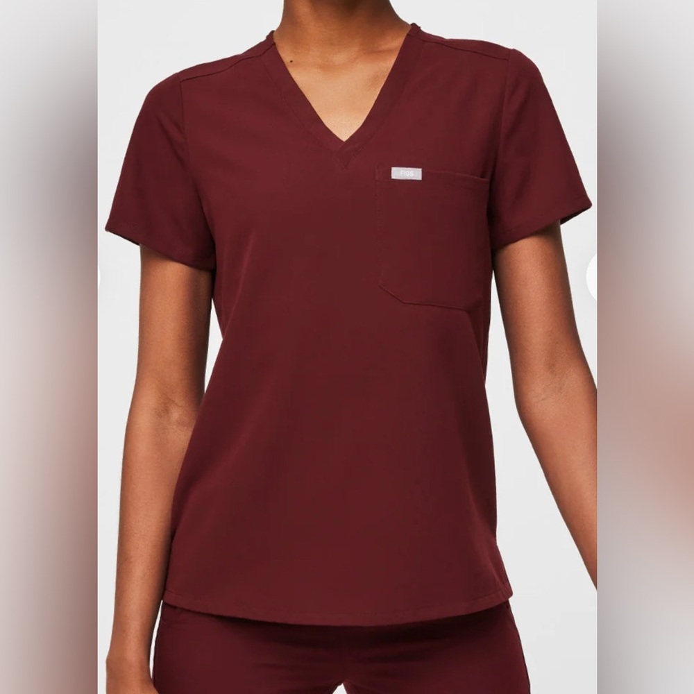 Figs Burgundy Catarina One Pocket Scrub Top XS